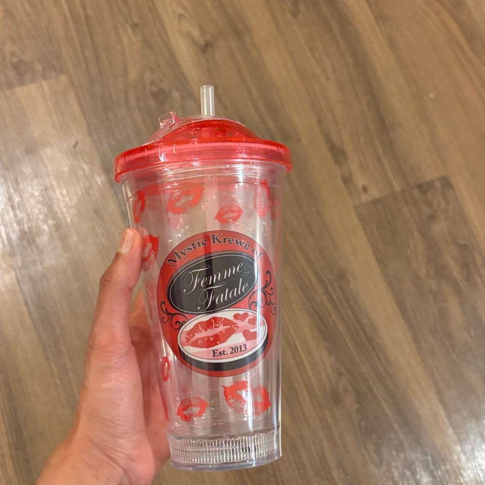 Femme Fatale water cup (Mardi Gras)